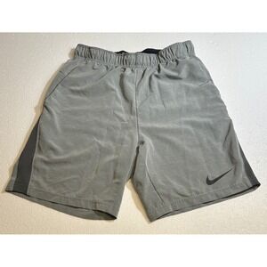 Nike Mens Dri-FIT Standard Fit Training Shorts Heather Gray Small